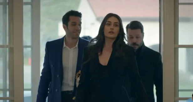 show-tv-dizisi-apar-topar-final-yapiyor-seyirci-isyan-etti-duyanin-basindan-asagi-kaynar-sular-dokulecek-1617267116361.jpg Show TV dizisi apar topar final yapıyor seyirci isyan etti! Duyanın başından aşağı kaynar sular dökülecek-10