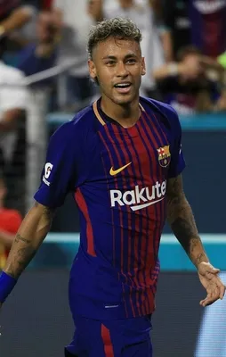 Futbol tarihinin en pahalı transferi Neymar
