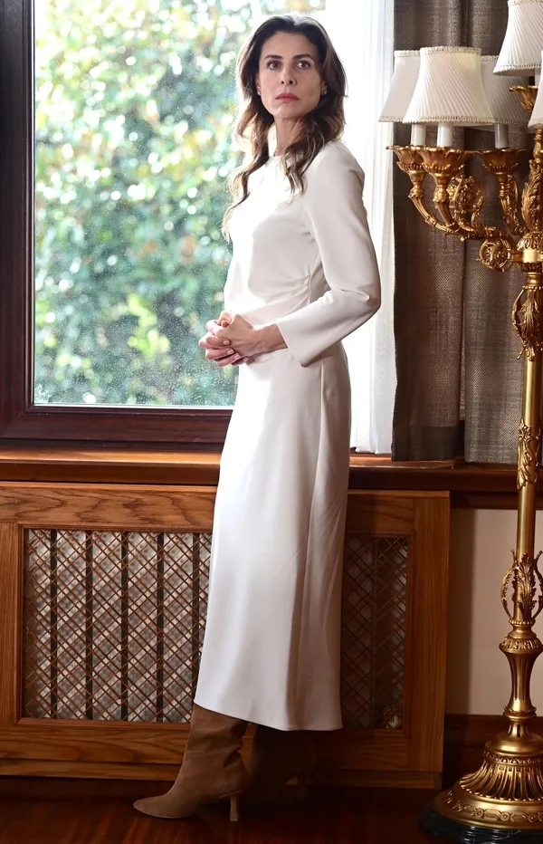 ben-bu-cihana-sigmazam-45-bolumden-ipuclari-cezayir-kurtulus-yolu-ariyor-1699864042402.jpg Ben Bu Cihana Sığmazam 45. bölümden ipuçları: Cezayir kurtuluş yolu arıyor!-4