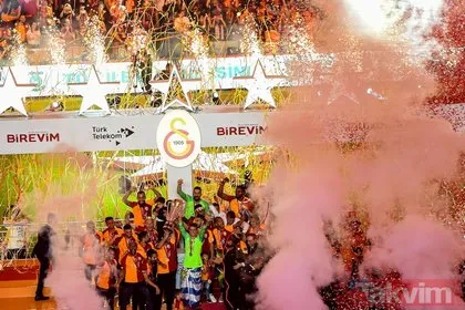 Galatasaray’da Hakan Çalhanoğlu sesleri! Canlı yayında açıklandı