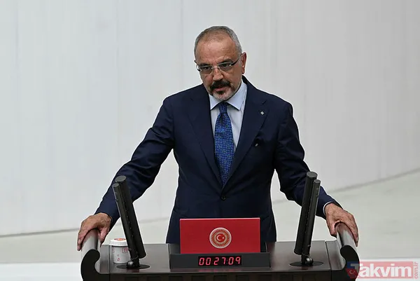 Türkiye Büyük Millet Meclisi'nde yeni dönem başladı! Milletvekilleri yemin ediyor… - 44