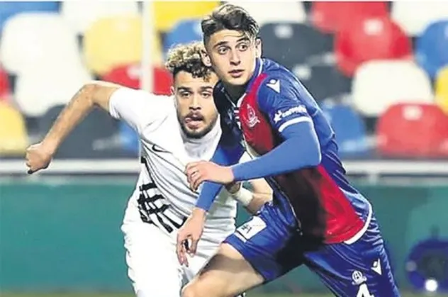 Ravil Tagir’i devler istiyor