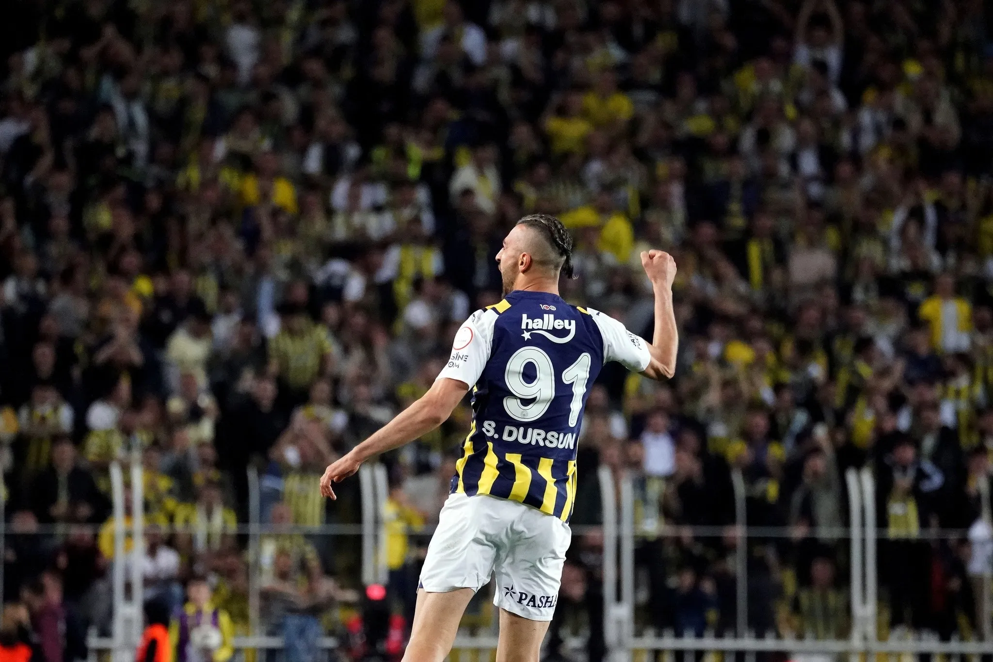 Yok böyle çalım! Galatasaray'ın gözdesiydi Fenerbahçe'ye geliyor - 10