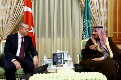 Erdoğan, Suudi Arabistan’da resmi törenle karşılandı
