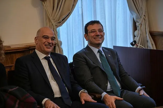 Hafter destekçisi Yunan Bakan, İmamoğlu'nu "Konstantinopol'un Belediye Başkanı" diye anons etti!