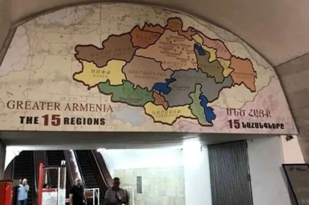 Ermenistan yine haddini aştı! Erivan'daki metroda skandal harita