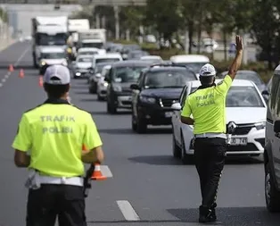 Arabada sigara içmek yasak mı? Arabada sigara içmenin cezası ne kadar? 81 ilde sigara uyarısı!