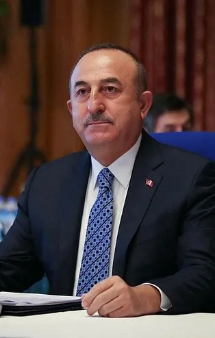 Dışişleri Bakanı Mevlüt Çavuşoğlu'ndan Batı'nın "benim teröristim kötü, senin teröristin iyi" anlayışına tepki