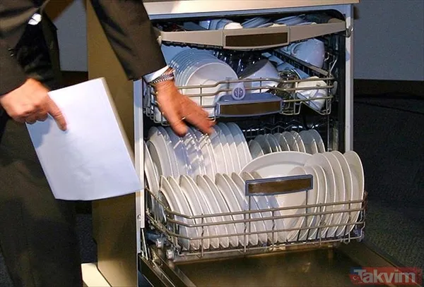 77 BİN İŞÇİ ARANIYOR! İŞKUR ilan verdi! En çok aranan meslek hangisi? Garson, şoför, özel güvenlik, aşçı... - 14