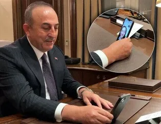 Çavuşoğlu’ndan ırkçılığa maruz kalan öğrenciye telefon