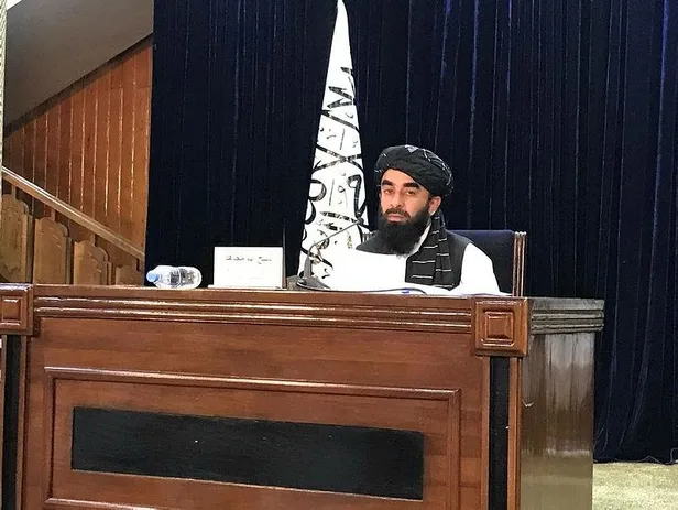 taliban-afganistandaki-gecis-hukumetini-acikladi-hassan-akhund-vekaleten-basbakan-oldu-1631026213908.jpeg Taliban Afganistan'daki geçiş hükümetini açıkladı! Hassan Akhund vekaleten Başbakan oldu!-1
