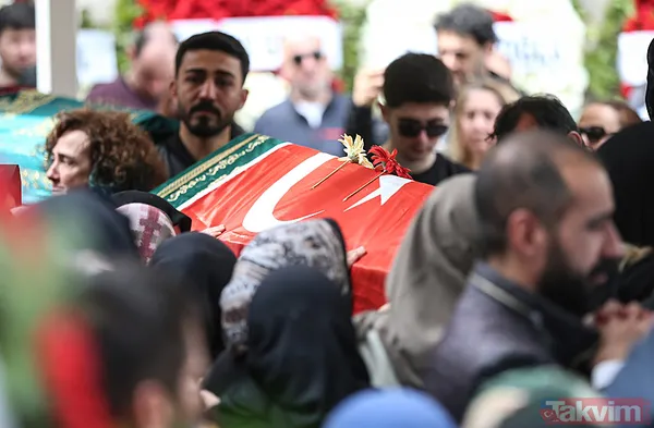 İkilinin Cenaze Törenine Ailenin Yakınlarının Yanı Sıra, Uludağ'daki Otel İşletmecileri, Kayak Severler, Ak Parti İl Başkanı Davut Gürkan, Milletvekilleri,...