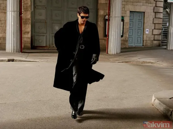 Aşk yeniden! Afra Saraçoğlu ile Mert Ramazan Demir sarmaş dolaş görüntülendi! Afra Mert'ini sarıp sarmaladı 2 aylık ayrılık sonrası... - 9