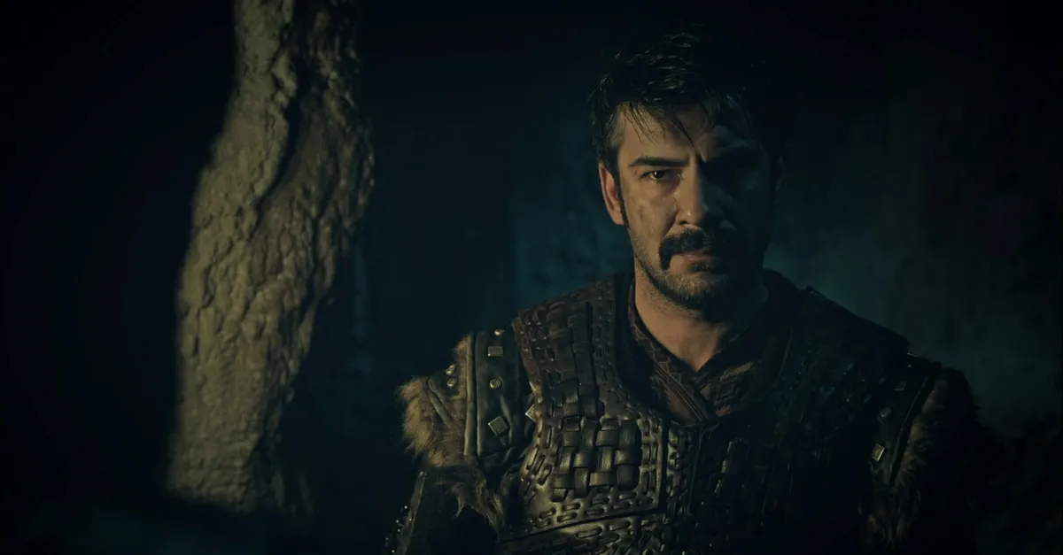 Kuruluş Osman'da heyecanlandıran sahne: Osman Bey ve Turgut Alp güçlerini birleştirdi!