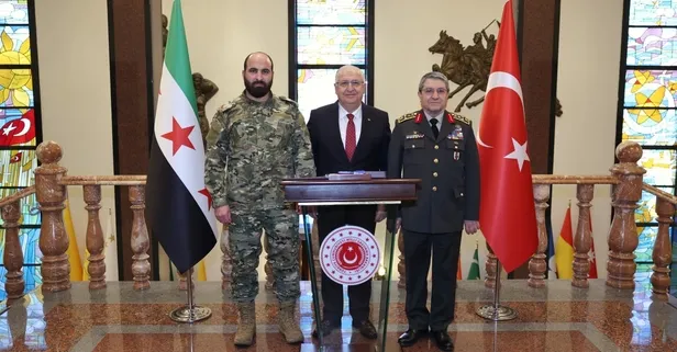 SDG'ye verilen süre doluyor! Suriye askeri heyeti Ankara'ya geldi: Milli Savunma Bakanlığı'nda kritik kabul