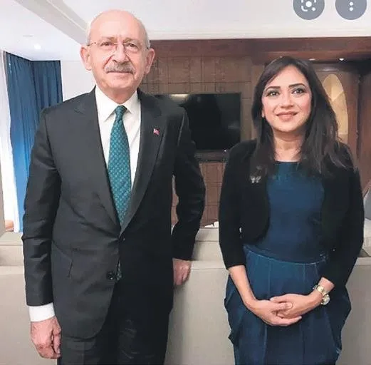 abdde-8-saat-sirra-kadem-basan-kilicdaroglu-bu-sefer-kings-crossta-2-saat-kayboldu-1667604864300.jpeg