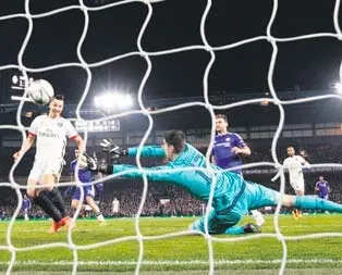 İbra ve çetesi çeyrek finalde