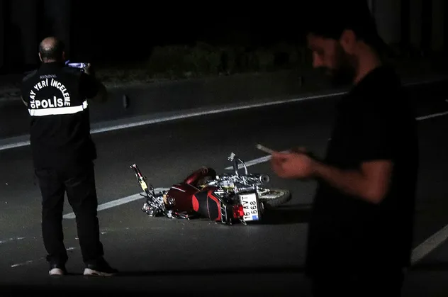 Bursa'da korkunç olay! Motosikletten düştüler üzerlerinden araç geçti