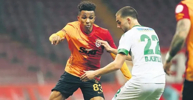 Fatih Terim'den VAR isyanı: Fatih'in Emre Kılınç'a yaptığı hareket penaltıydı