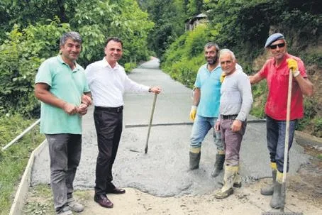 Maçka Belediyesi 2018 yılında başlattığı ‘Cephe İyileştirme Projesi’ni 2021 yılında tüm ilçeye uygulamaya başladı-5