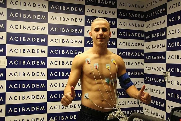 İstanbul aşkı Fenerli yaptı! Pelkas'ın transferinin çok kısa sürede tamamlanmasının sırrı belli oldu-1