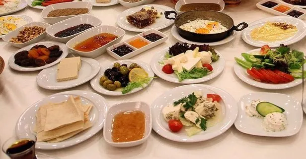 Aklın yolu kahvaltı