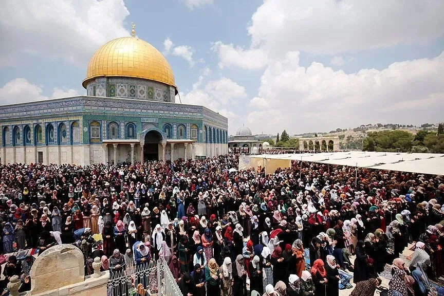 israilliler-temmuz-ayinda-mescid-i-aksaya-27-kez-baskin-duzenledi-1785767859763.jpeg İsrailliler temmuz ayında Mescid-i Aksa'ya 27 kez baskın düzenledi-6