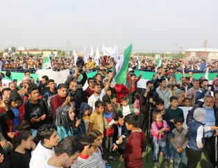 Suriyelilerden sınırda PKK/YPG protestosu