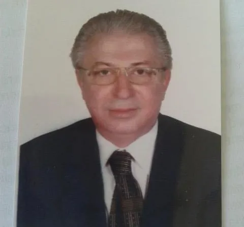 telefon-dolandiricilarinin-son-kurbani-yazar-mehmet-toplu-ne-mutlu-turkum-diyene-parolasiyla-yarim-milyonu-tes-1664691478404.jpg Telefon dolandırıcılarının son kurbanı yazar Mehmet Toplu! 'Ne Mutlu Türküm Diyene' parolasıyla yarım milyonu teslim etti-2