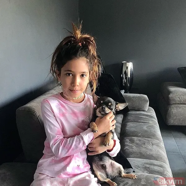 Yeşilçam'ın yakışıklı jönü Kartal Tibet oğluyla aynı filmdeymiş! Yıllar sonra ortaya çıktı! Meğer Müslüm Gürses'in Mutlu Ol Yeter filminde... - 26