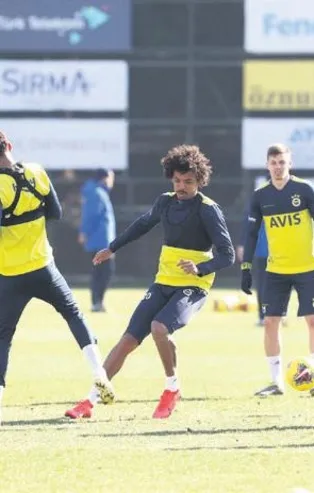 Fenerbahçe derbiye bu kez Ersun Yanal’la hazırlandı