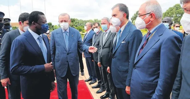Başkan Erdoğan, Angola’dan sonra Togo’ya geçti. Çarpıcı mesalar verdi