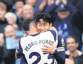 Tottenham dört köşe