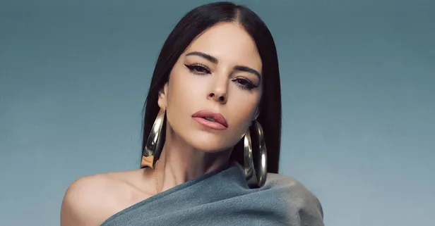 4 yıllık yalnızlığı sona erdi! Simge’den sürpriz aşk paylaşımı: “Sevgilimden...”