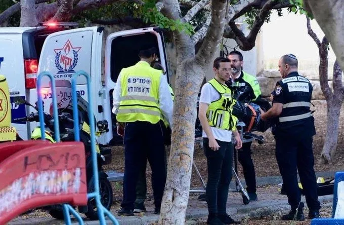 İsrail'de bıçaklı saldırı: İki kişi hayatını kaybetti polisler Filistinli sivili katletti! Lapid’den Ben-Gvir’e tepki-2