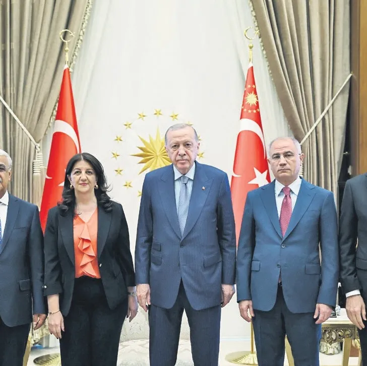 Başkan Erdoğan DEM Parti heyetiyle terörsüz Türkiye sürecini görüştü