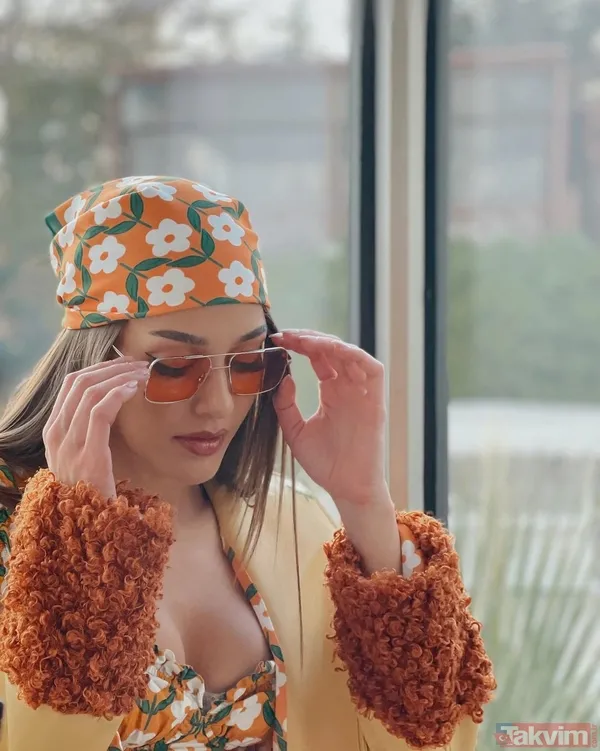 Dilan Çiçek Deniz elini korkak alıştırmadı! Derin göğüs dekoltesi ile peş peşe paylaştı sosyal medya ayağa kalktı - 10