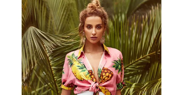 Özge Ulusoy'un işine son verildi