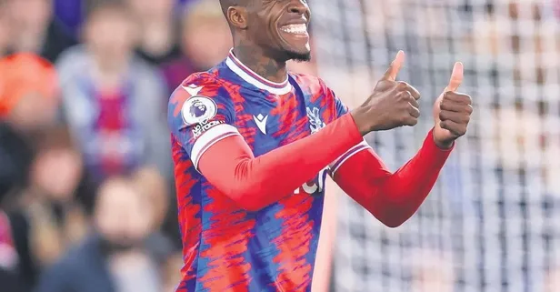 Fenerbahçe Başkanı Ali Koç Zaha transferi için bizzat devrede: Gel bu takımın parçası ol!