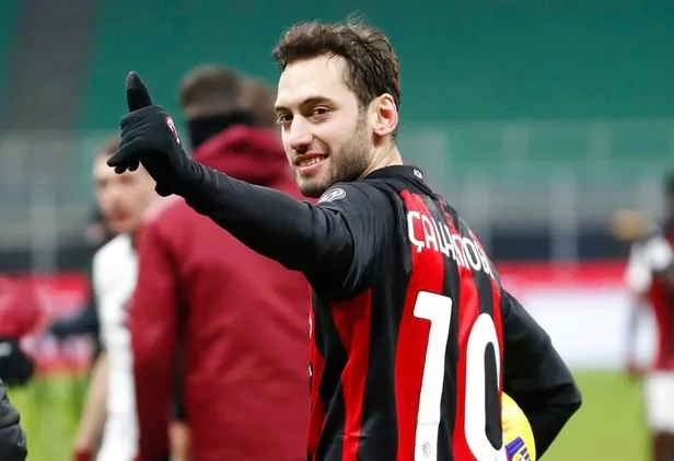 son-dakika-inter-transferi-duyurdu-hakan-calhanoglu-imzayi-atti-1624381744687.jpeg Son dakika: Inter transferi duyurdu: Hakan Çalhanoğlu imzayı attı-4