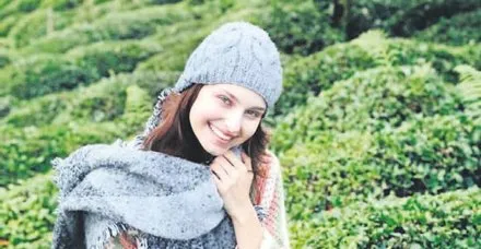 Jessica May, Rizeli oldu çıktı!