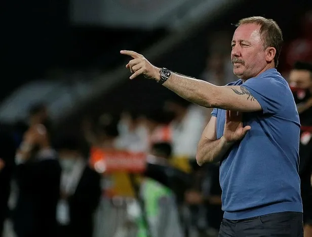 ziraat-turkiye-kupasi-besiktasin-oldu-antalyaspor-0-2-besiktas-mac-sonucu-ozeti-1621367392227.jpeg Ziraat Türkiye Kupası Beşiktaş'ın oldu! Antalyaspor 0-2 Beşiktaş | MAÇ SONUCU ÖZETİ-6