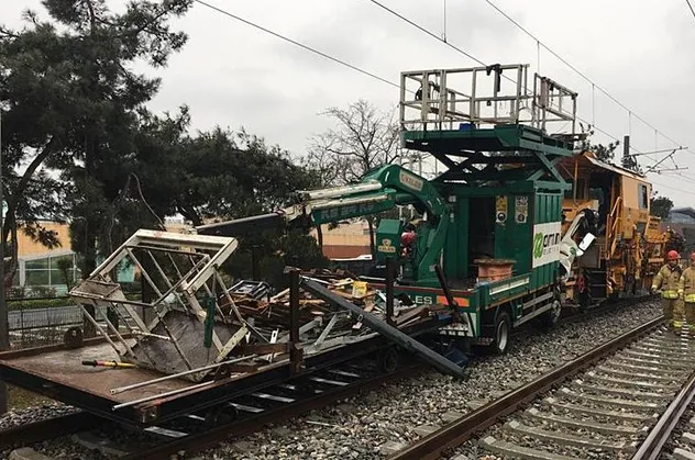 Son dakika... İstanbul'da tren kazası