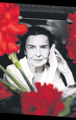 Hoşçakal menekşe gözlü! Yeşilçam'ın dört yapraklı yoncasından Fatma Girik’e gözyaşlarıyla veda