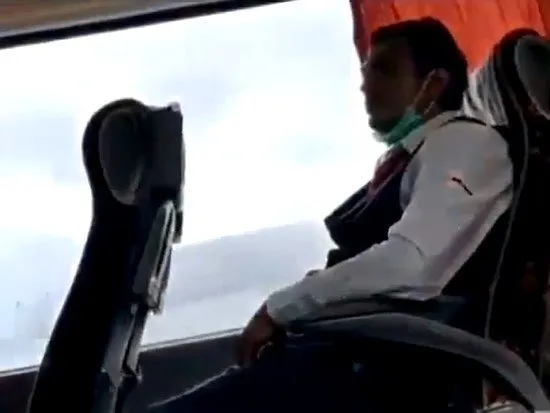 Metro Turizm Muavin Videosu Soke Etti Sosyal Medyada Buyuk Tepki Daha Once De Yasanmisti Takvim