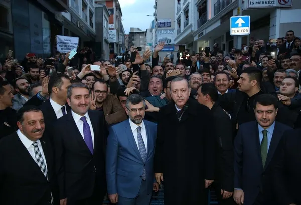 Cumhurbaşkanı Erdoğan, Sultanbeyli Belediyesini ziyaret etti-8