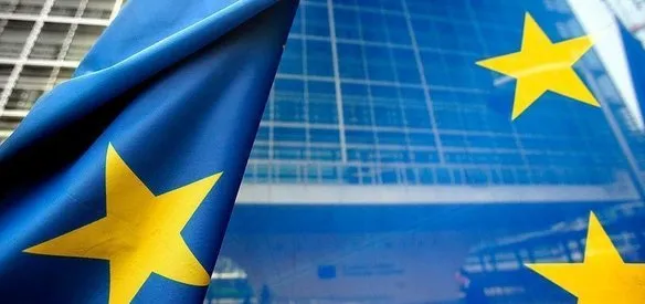 Avrupa Birliği, Türkiye'deki Suriyeli sığınmacılar için taahhüt ettiği fonun 110 milyon avroluk kısmını serbest bıraktı