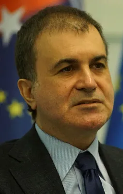 Bakan Çelik'ten Merkel'e çok sert tepki