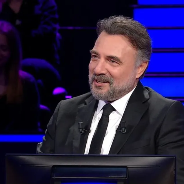 2012 yapımı Pi’nin Yaşamı filminin yönetmeni kimdir?