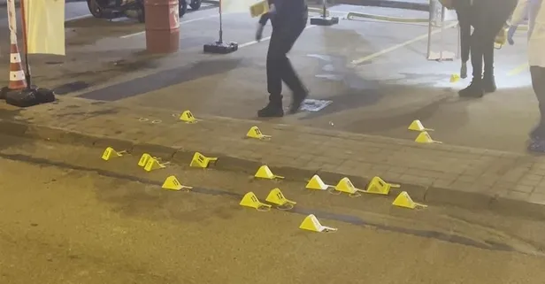Avcılar'da silahlı saldırı! Dönerciye kurşun yağdırdılar: 3 yaralı